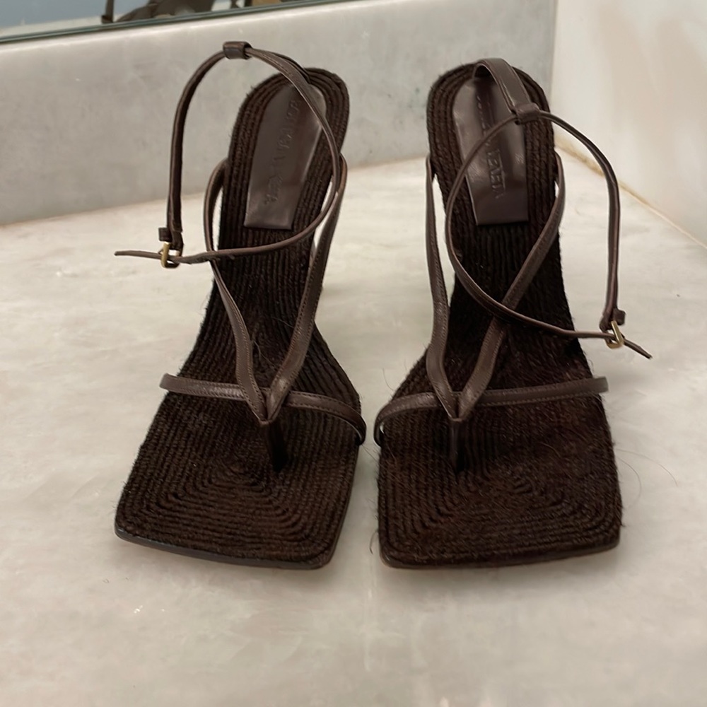 Bottega Veneta - Picture 3 of 8